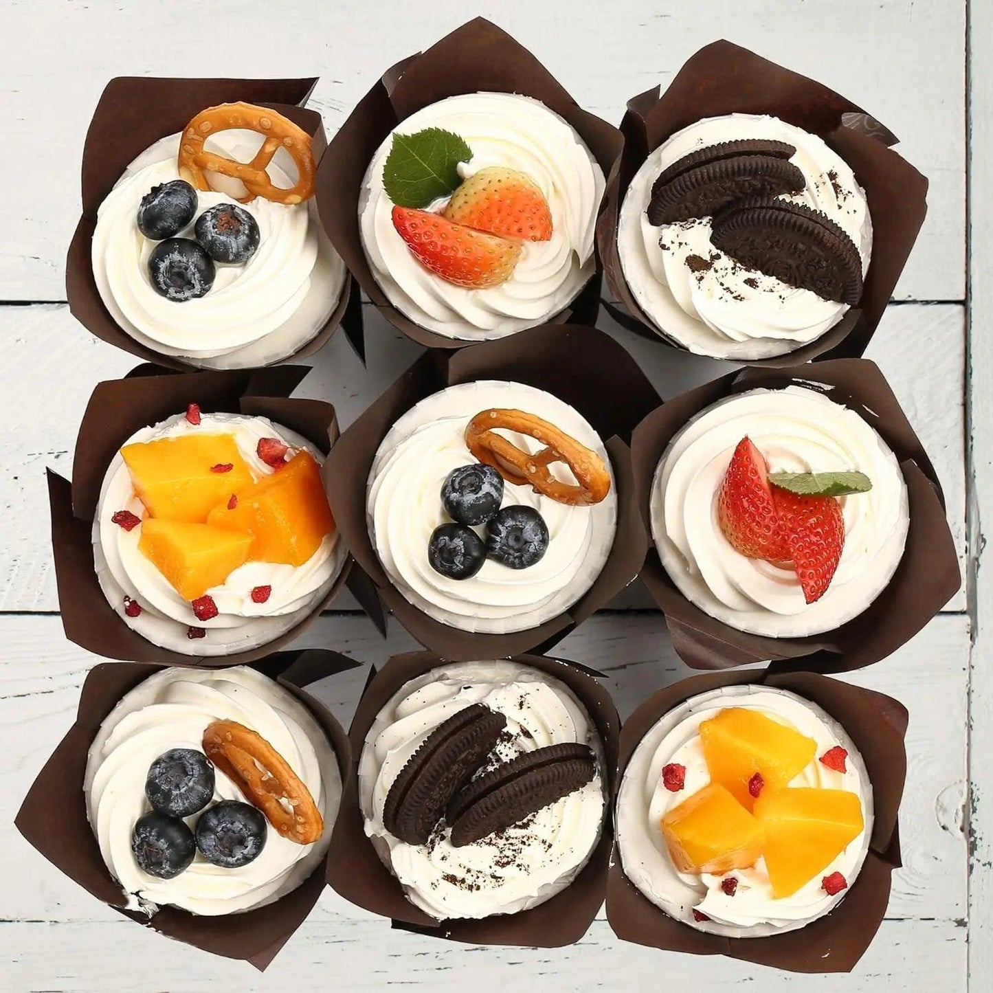 50pcs Tulip Muffin Cupcake Paper Cups Oilproof Cupcakes Liner Baking Muffin Box Cup Cake Wrap Cases