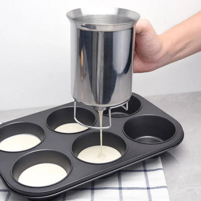 Steel Baking Tool Pancake Batter Dispenser Dough Funnel Valve Measuring Cup