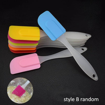 Food Grade Kitchen Gadgets Cooking Baking Tools Pastry Scraper Non-stick Silicone Butter Cream - BAKEWARE : NEW ZEALAND